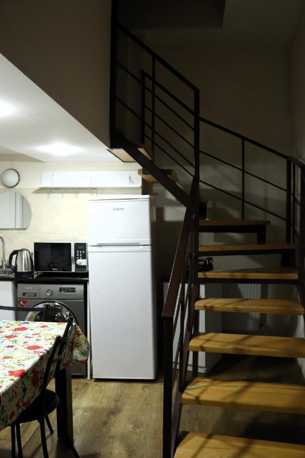 Aivani 8 Tbilissi Extérieur photo